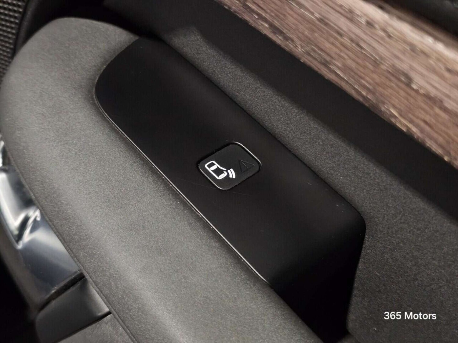 Used Land Rover Discovery 2018 for sale - 78149564: Photo 57