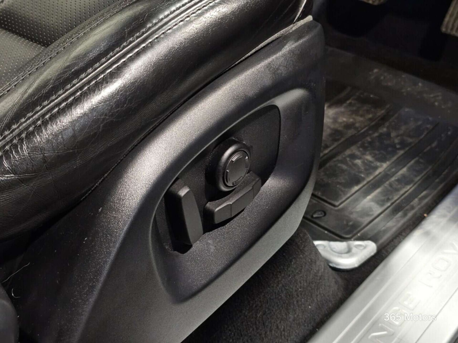 Used Land Rover Range Rover Sport 2016 for sale - 78149538: Photo 28