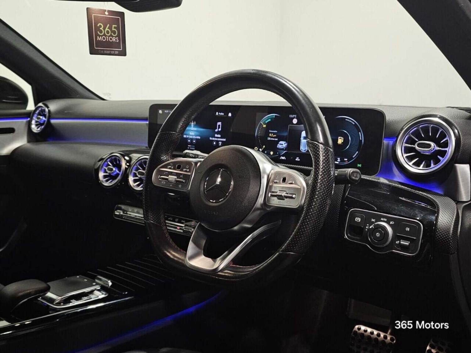 Used Mercedes-Benz A-Class 2018 for sale - 78149531: Photo 2