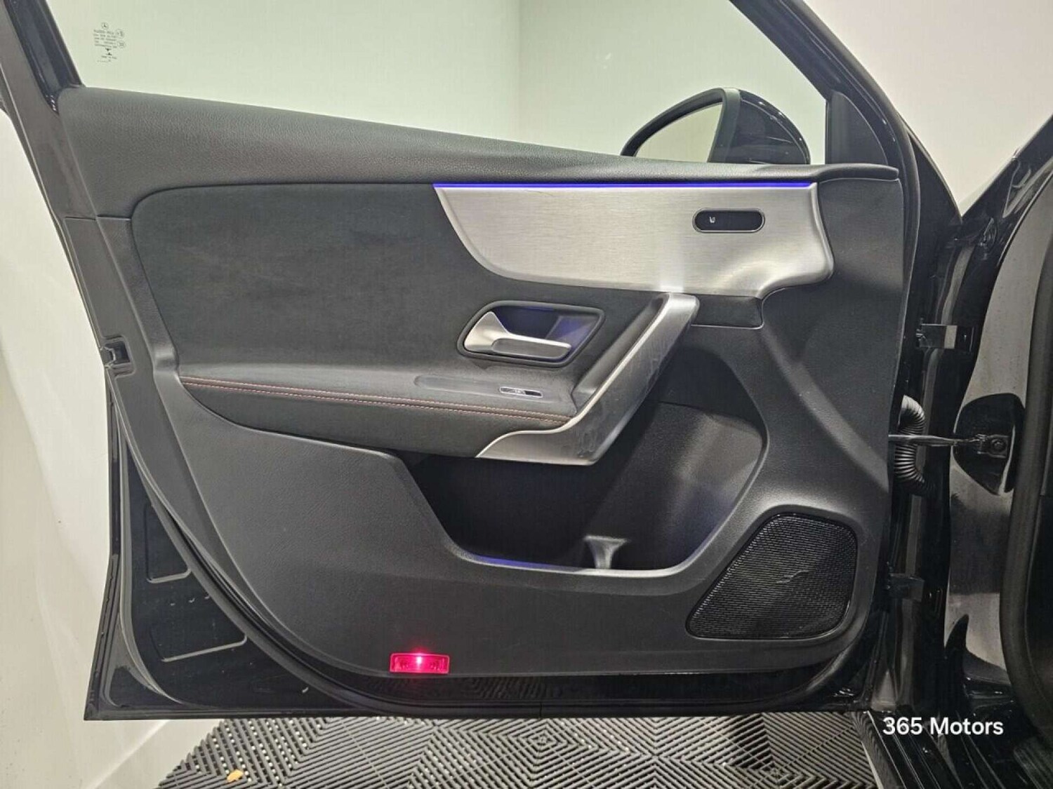 Used Mercedes-Benz A-Class 2018 for sale - 78149531: Photo 31