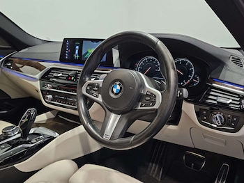 Used BMW 5 Series 2017 for sale - 79155794: Photo