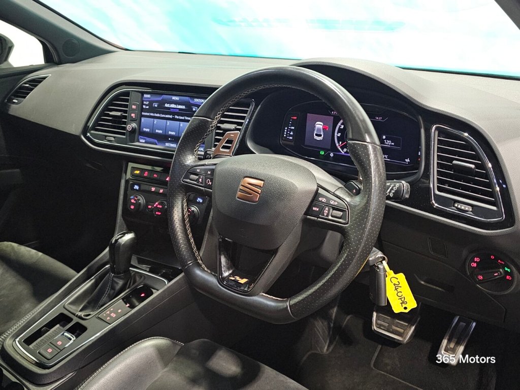 Used SEAT Leon 2019 for sale - 77720139: Photo 2