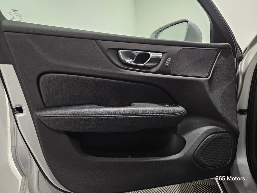 Used Volvo V60 2020 for sale - 78030806: Photo 20