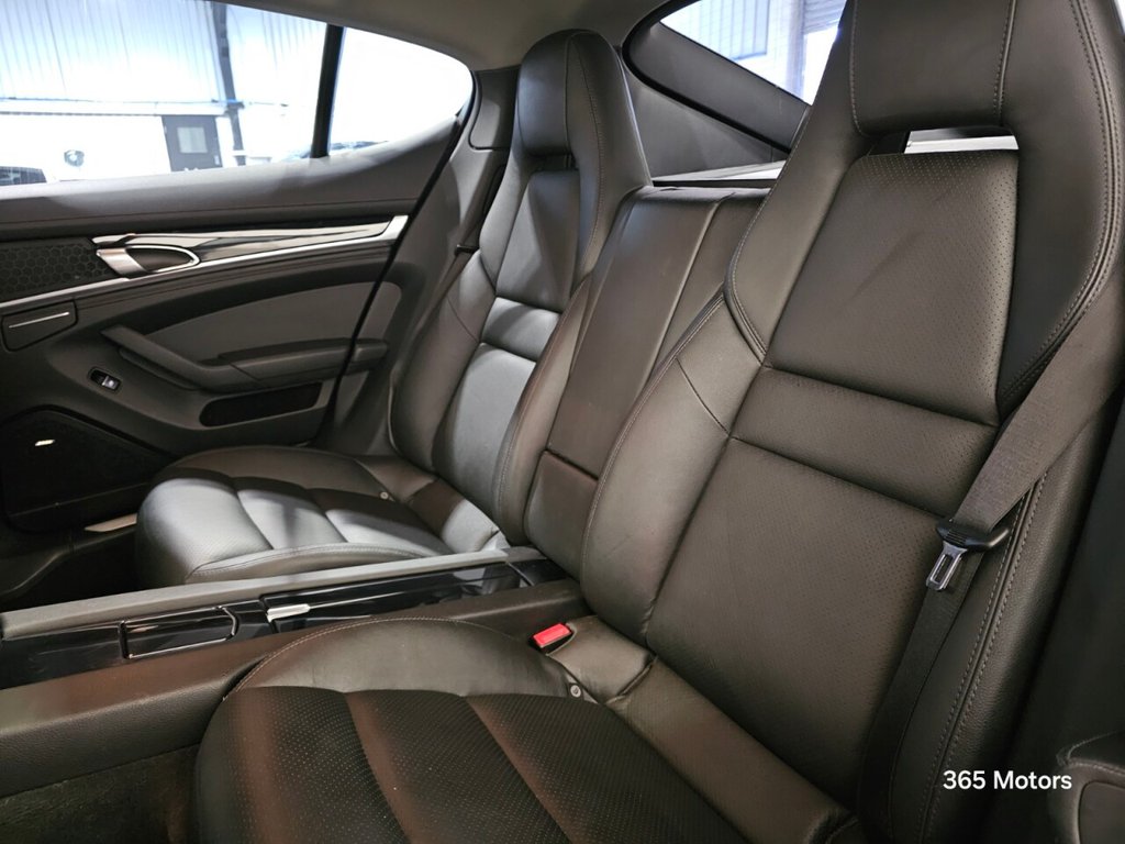 Used Porsche Panamera 2013 for sale - 78069261: Photo 15