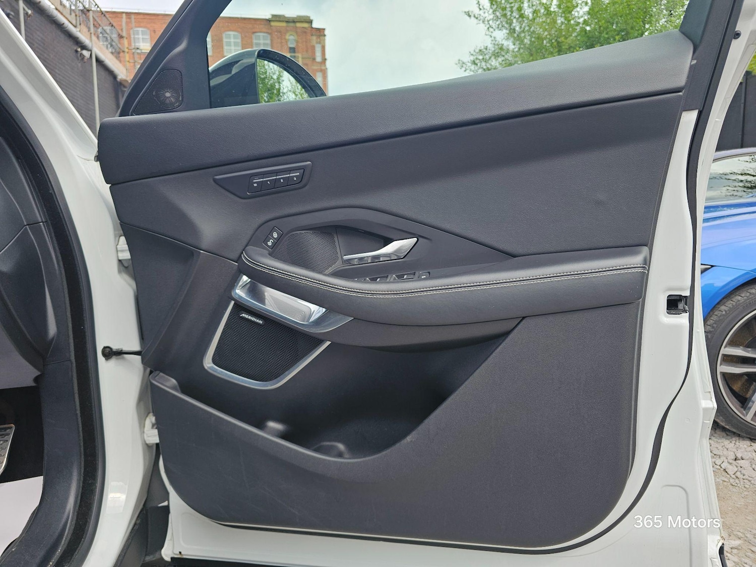 Vehicle 31