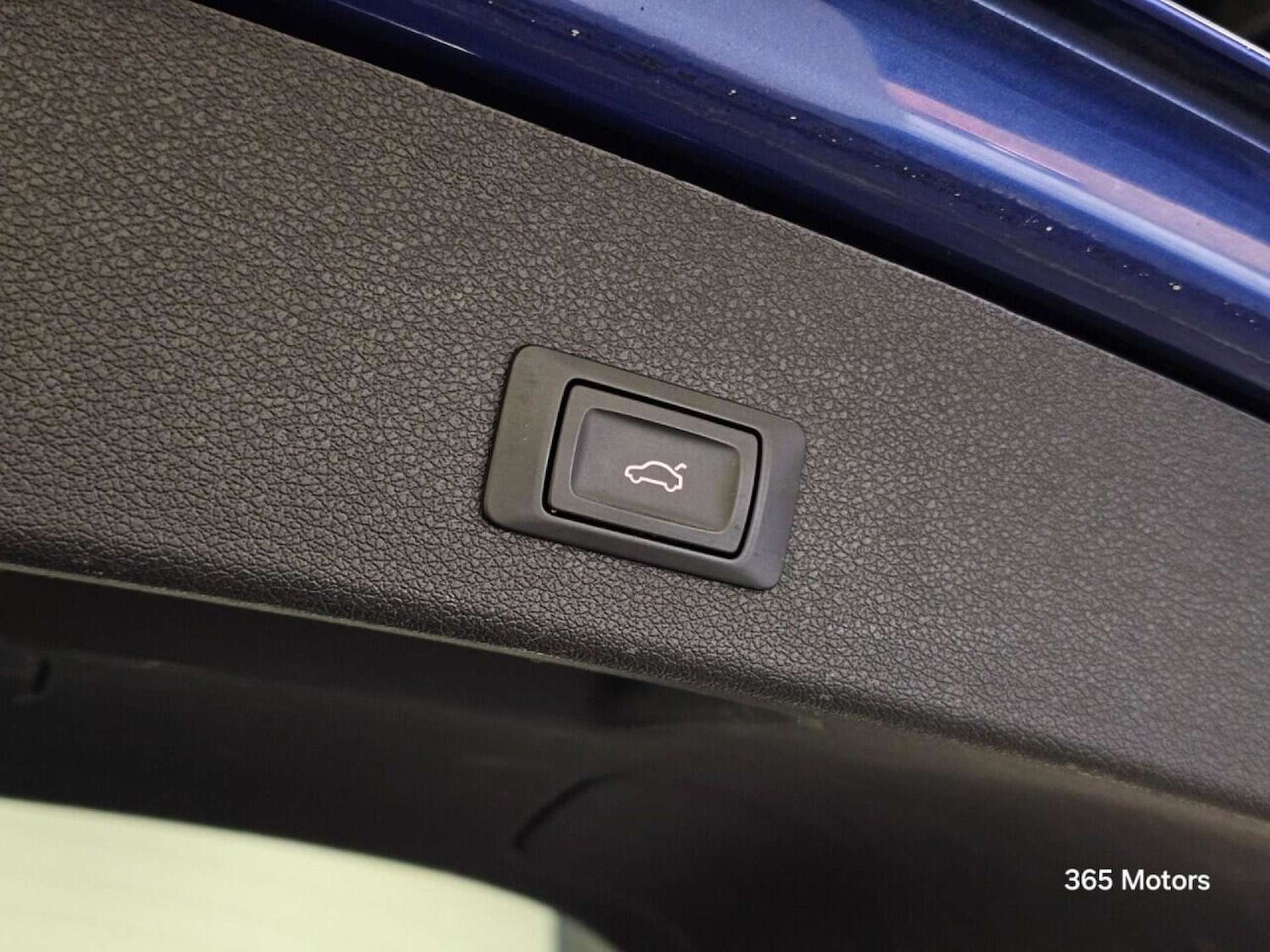 Used Audi Q5 2015 for sale - 78149543: Photo 31