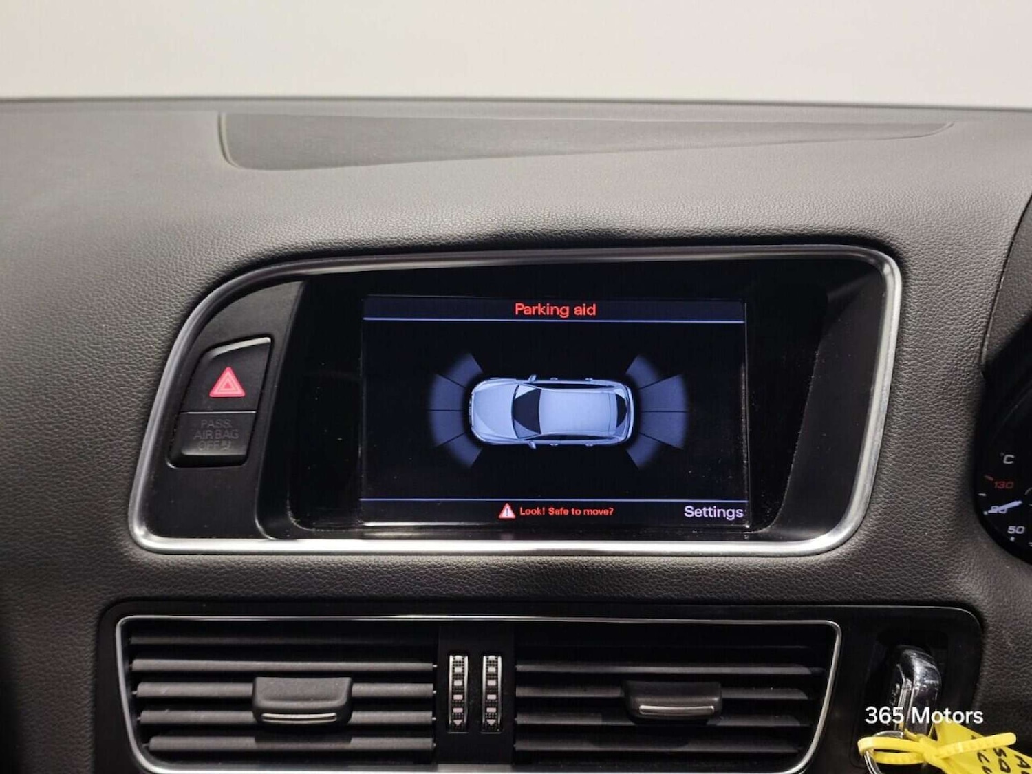 Used Audi Q5 2015 for sale - 78149543: Photo 38