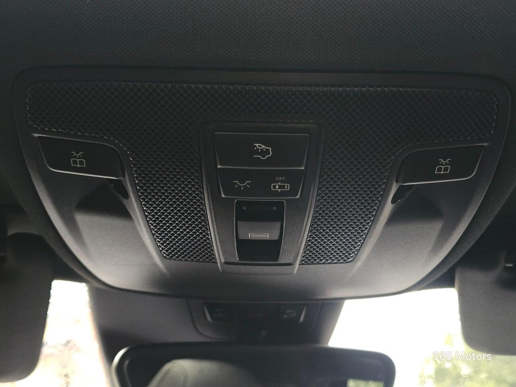 Used Mercedes-Benz GLA 2020 for sale - 76979371: Photo 42