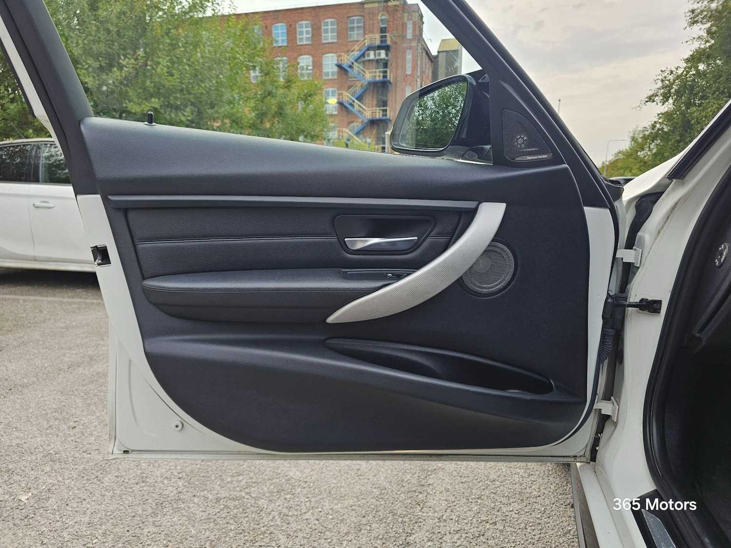 Used BMW 3 Series 2014 for sale - 76151414: Photo 18