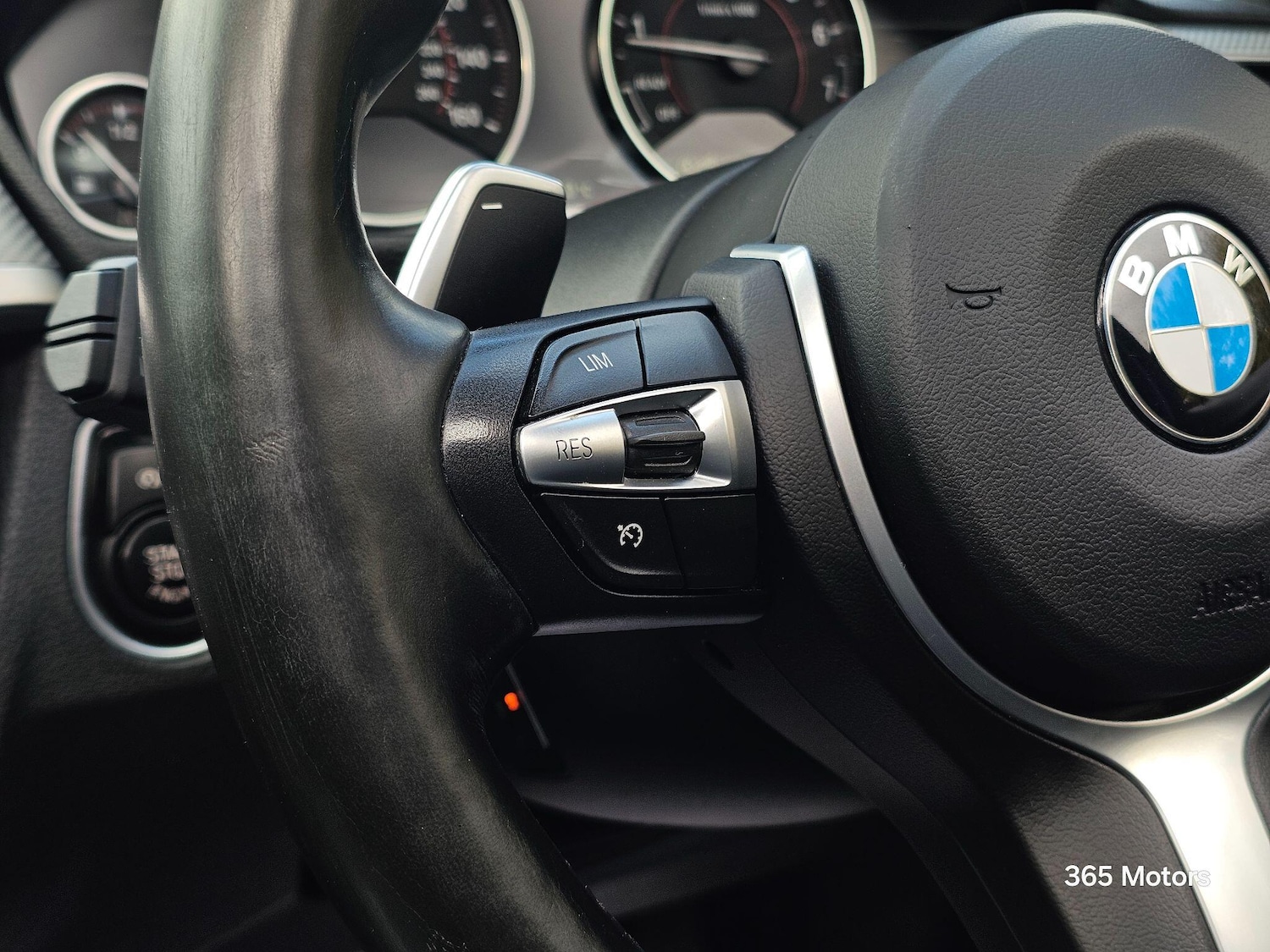 Used BMW 3 Series 2018 for sale - 76336366: Photo 45
