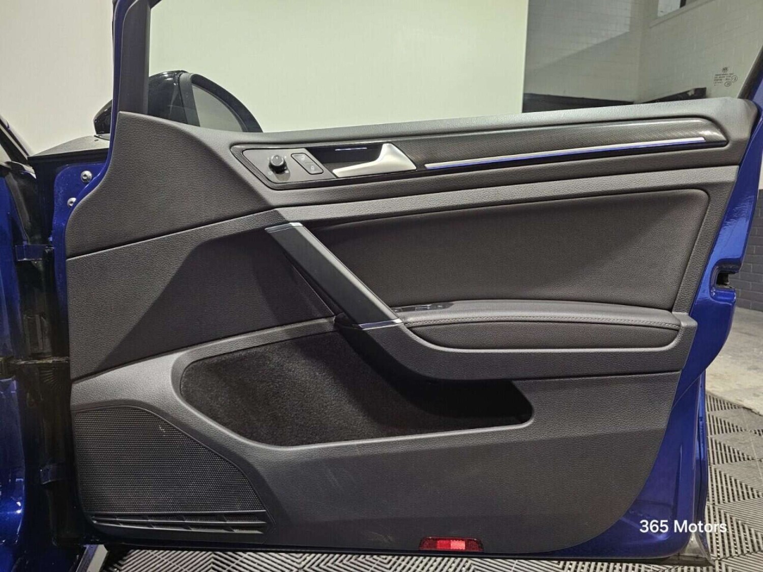 Used Volkswagen Golf 2019 for sale - 78149568: Photo 32