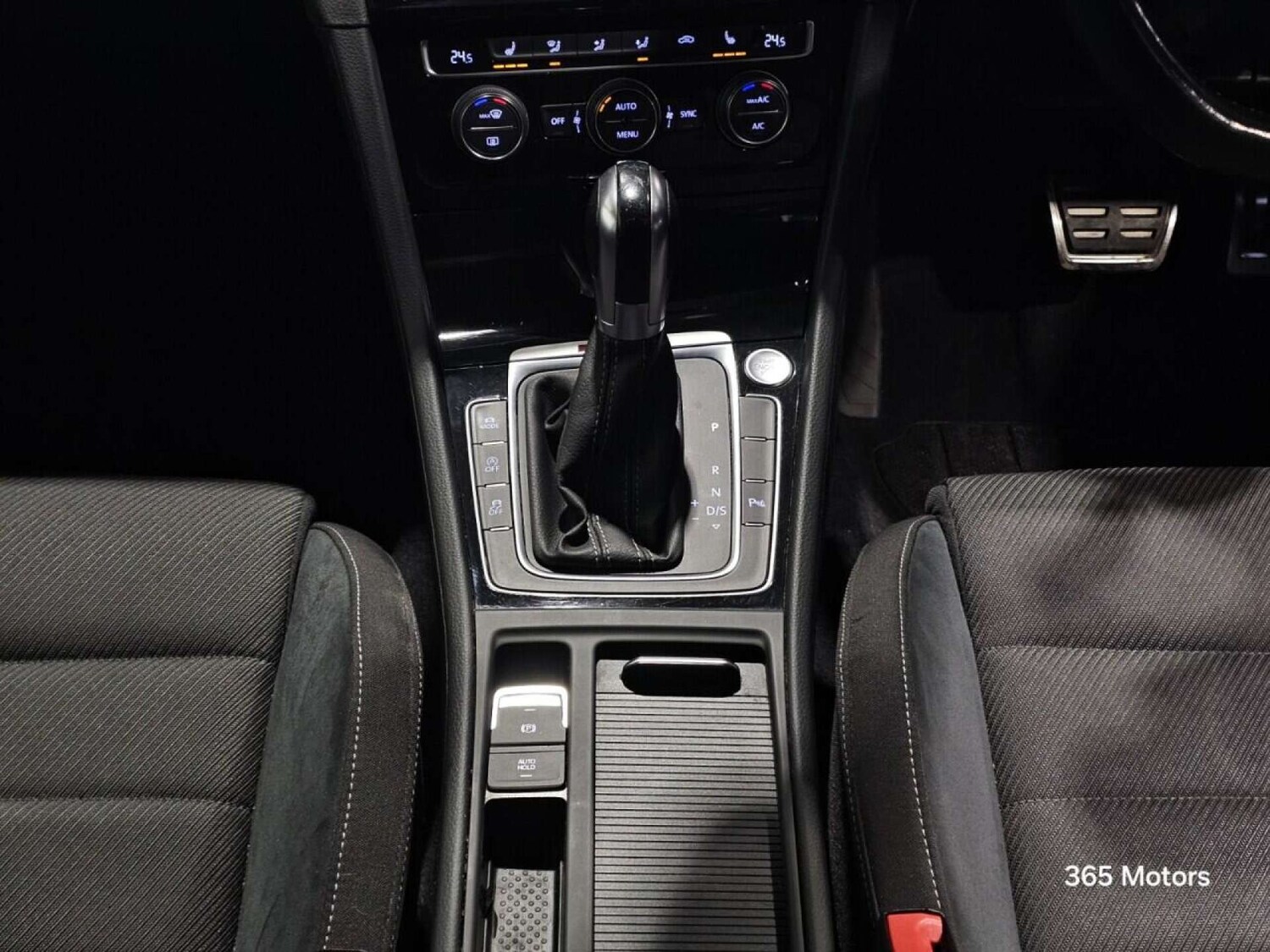 Used Volkswagen Golf 2019 for sale - 78149568: Photo 42