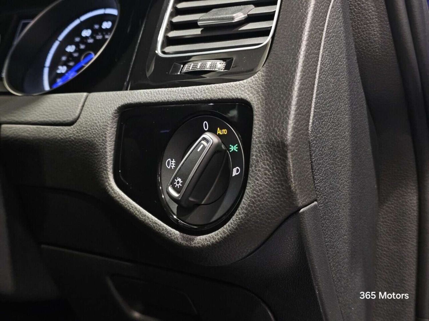 Used Volkswagen Golf 2019 for sale - 78149568: Photo 51