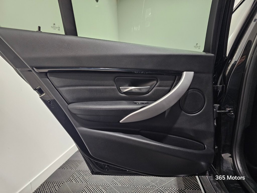 Used BMW 3 Series 2016 for sale - 77153557: Photo 20