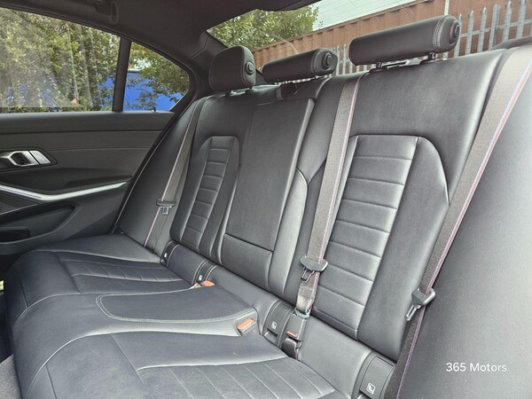 Used BMW 3 Series 2019 for sale - 75670430: Photo 24