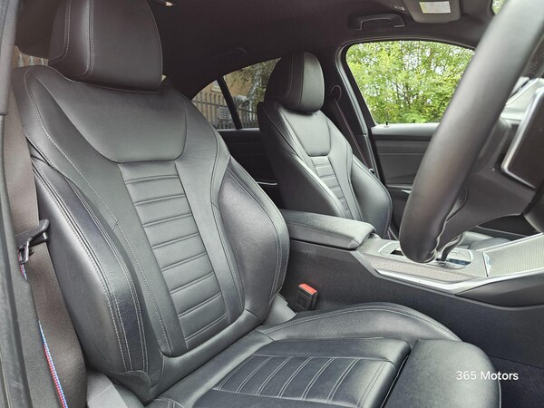 Used BMW 3 Series 2019 for sale - 75670430: Photo 32