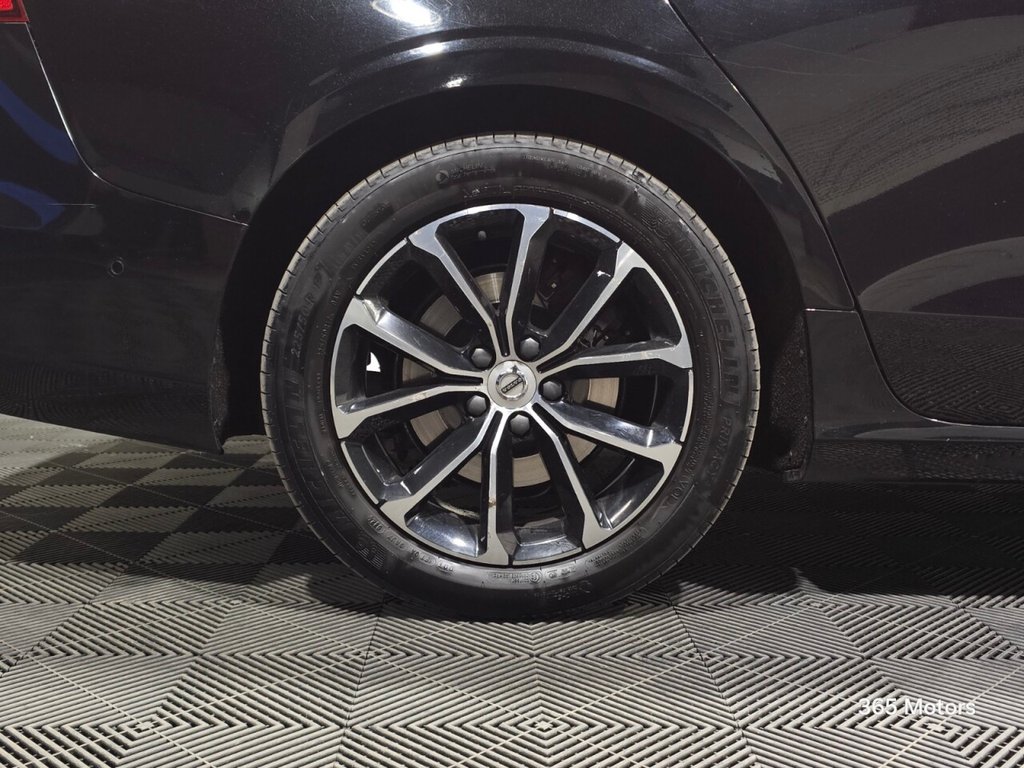 Used Volvo V60 2018 for sale - 77089412: Photo 16