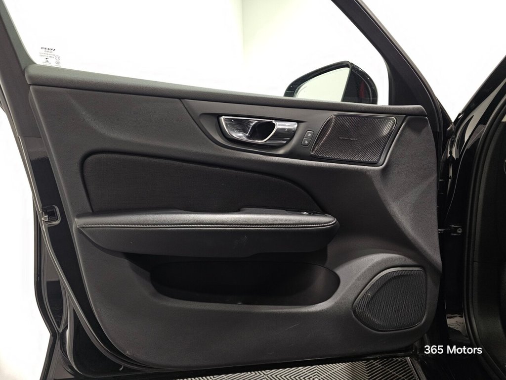 Used Volvo V60 2018 for sale - 77089412: Photo 17