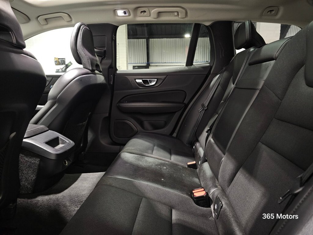 Used Volvo V60 2018 for sale - 77089412: Photo 24