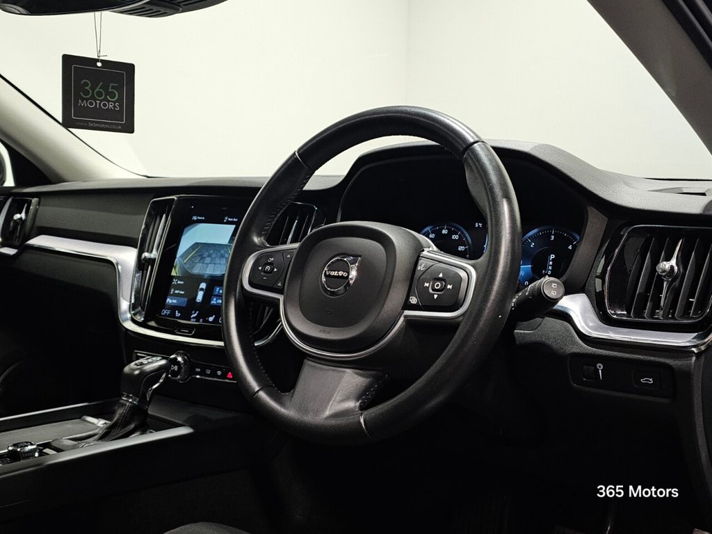 Used Volvo V60 2018 for sale - 77089412: Photo 35