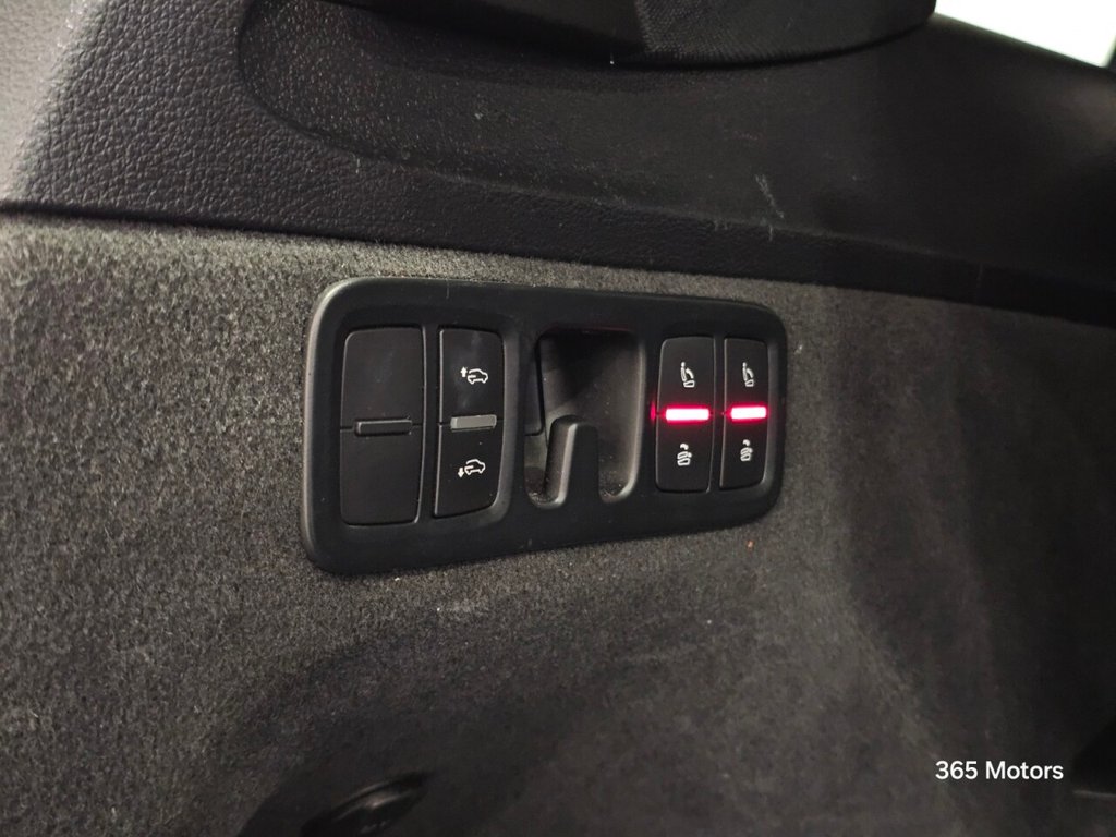 Used Audi Q7 2015 for sale - 76979400: Photo 33