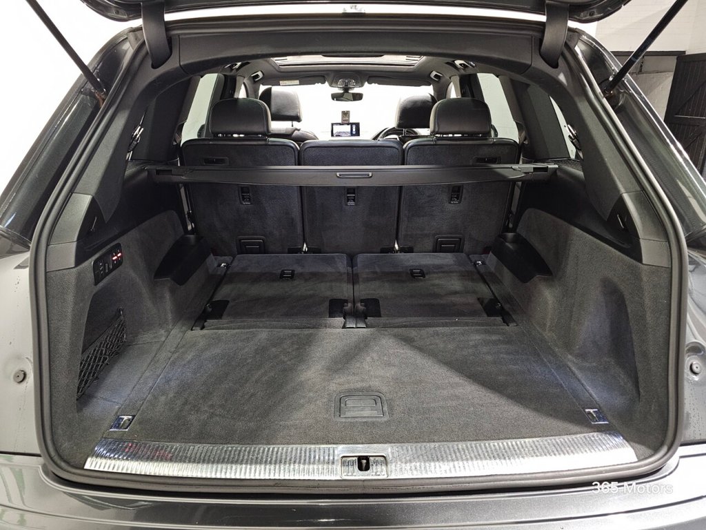 Used Audi Q7 2015 for sale - 76979400: Photo 34