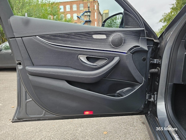 Used Mercedes-Benz E-Class 2019 for sale - 75670174: Photo 18