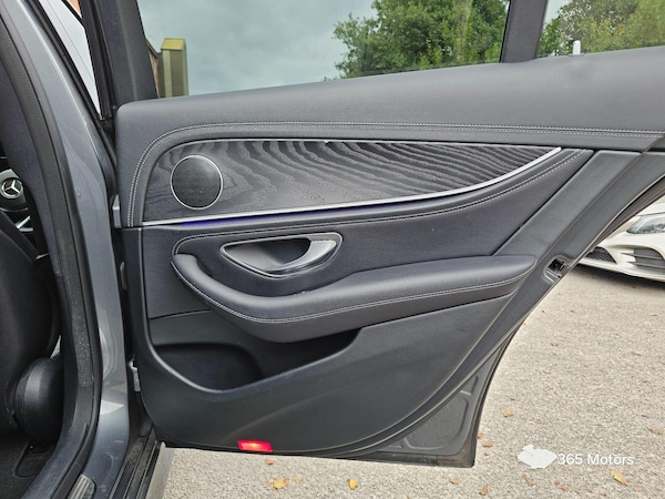 Used Mercedes-Benz E-Class 2019 for sale - 75670174: Photo 26
