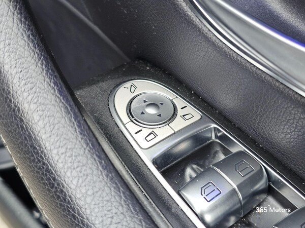 Used Mercedes-Benz E-Class 2019 for sale - 75670174: Photo 48