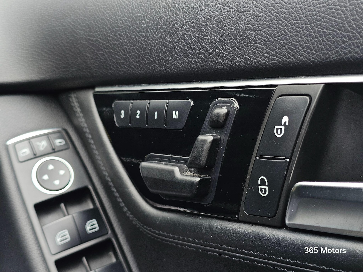 Used Mercedes-Benz C Class for sale - 76151605: Photo 47