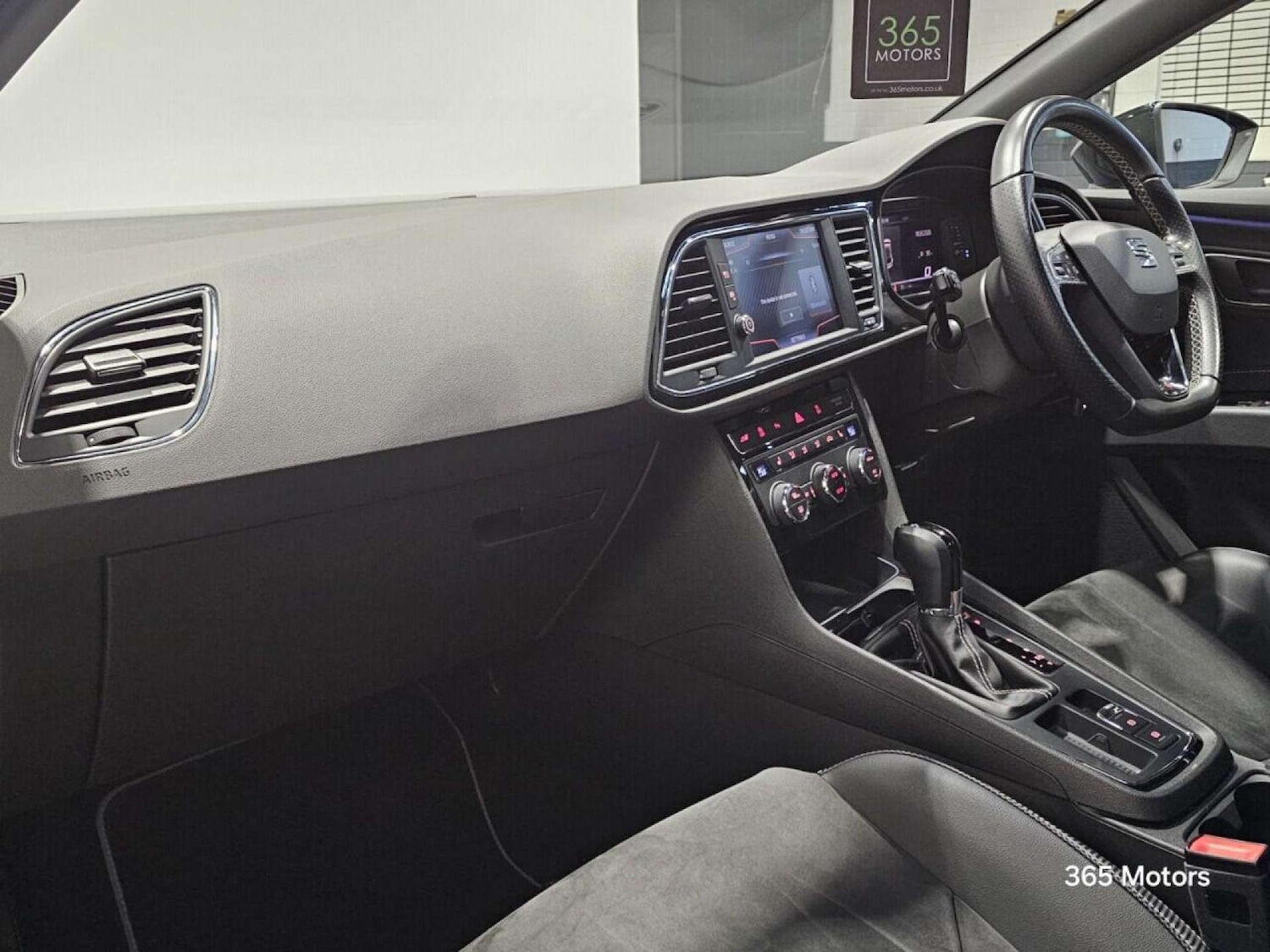 Used SEAT Leon 2018 for sale - 78149528: Photo 5