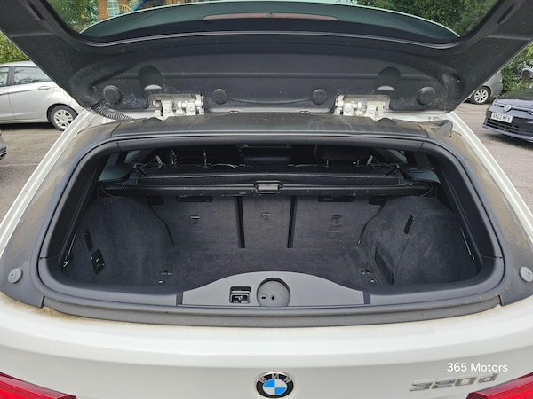 Used BMW 3 Series 2017 for sale - 76189350: Photo 17
