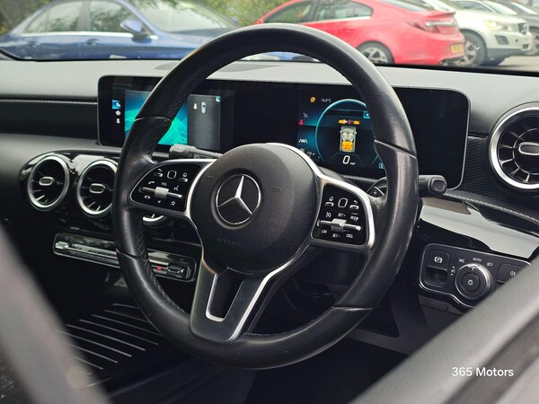 Used Mercedes-Benz A-Class 2018 for sale - 76296071: Photo 31