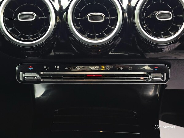 Used Mercedes-Benz A-Class 2018 for sale - 76296071: Photo 36