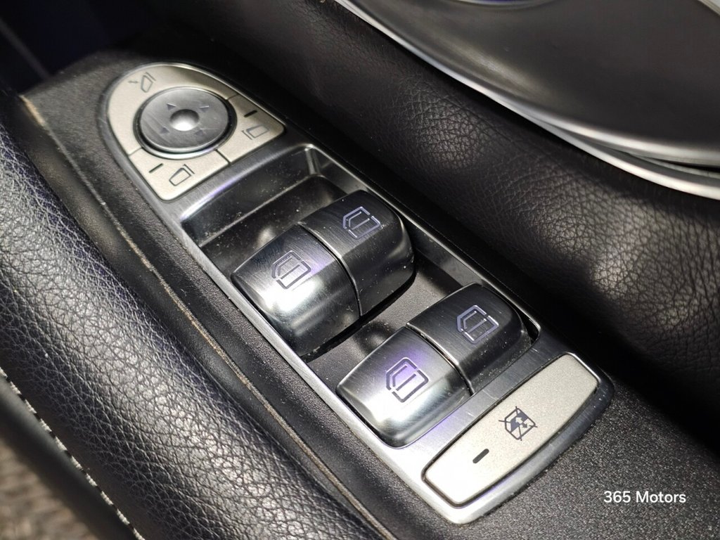 Used Mercedes-Benz E Class 2019 for sale - 77080295: Photo 34