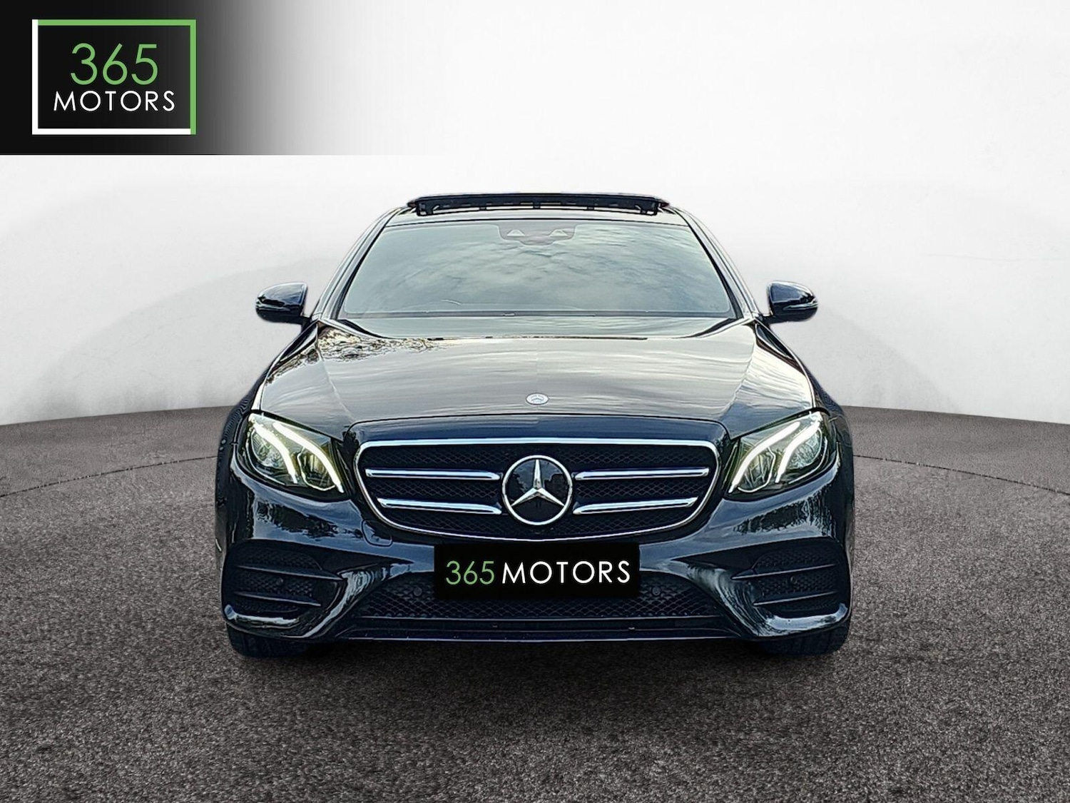 Used Mercedes-Benz E Class 2016 for sale - 76359966: Photo 2