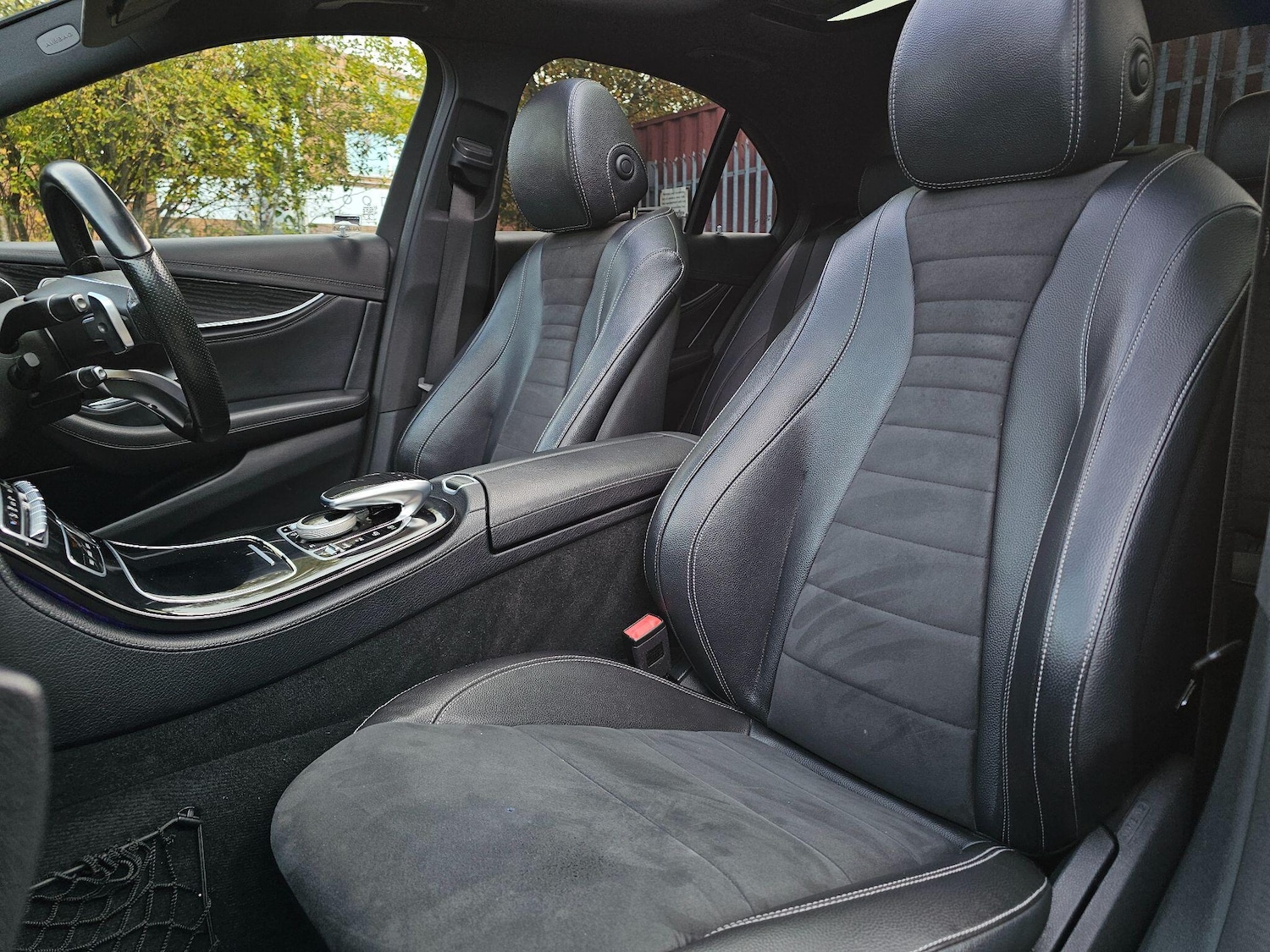 Used Mercedes-Benz E Class 2016 for sale - 76359966: Photo 22