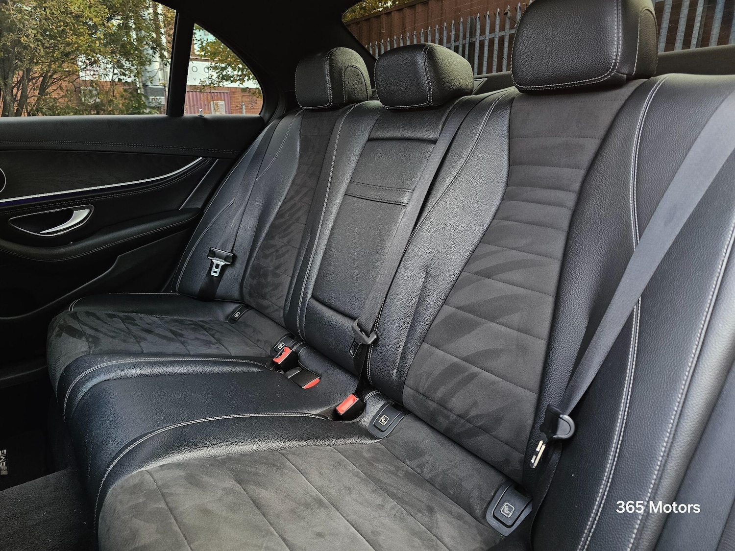 Used Mercedes-Benz E Class 2016 for sale - 76359966: Photo 27