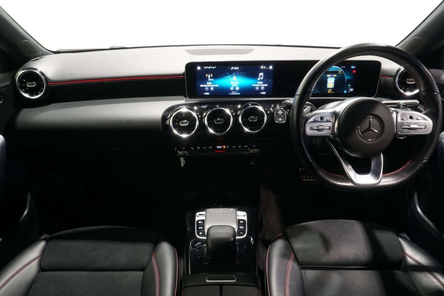 Used Mercedes-Benz A-Class 2018 for sale - 78149567: Photo 41