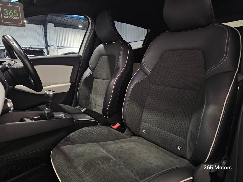 Used Renault Clio 2020 for sale - 77053660: Photo 18