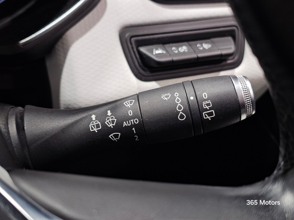 Used Renault Clio 2020 for sale - 77053660: Photo 44