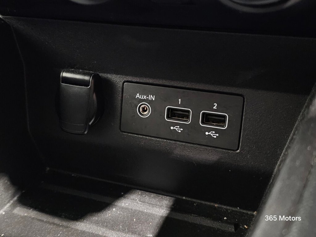 Used Renault Clio 2020 for sale - 77053660: Photo 46