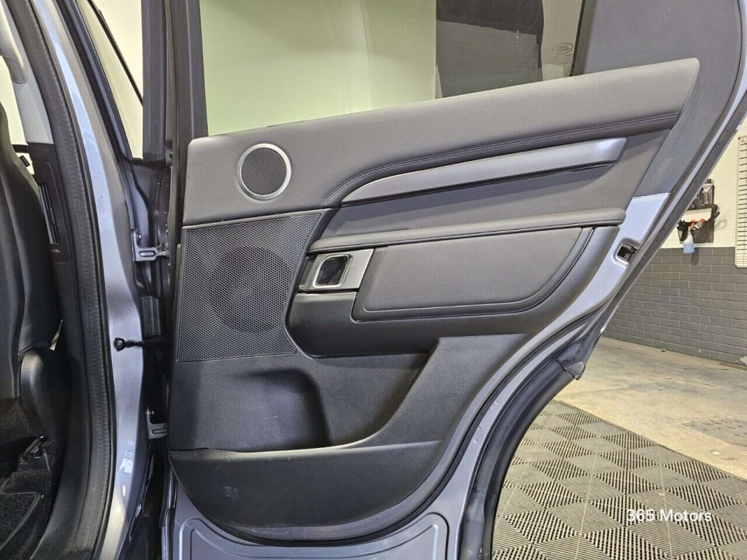 Used Land Rover Discovery 2020 for sale - 78149524: Photo 19