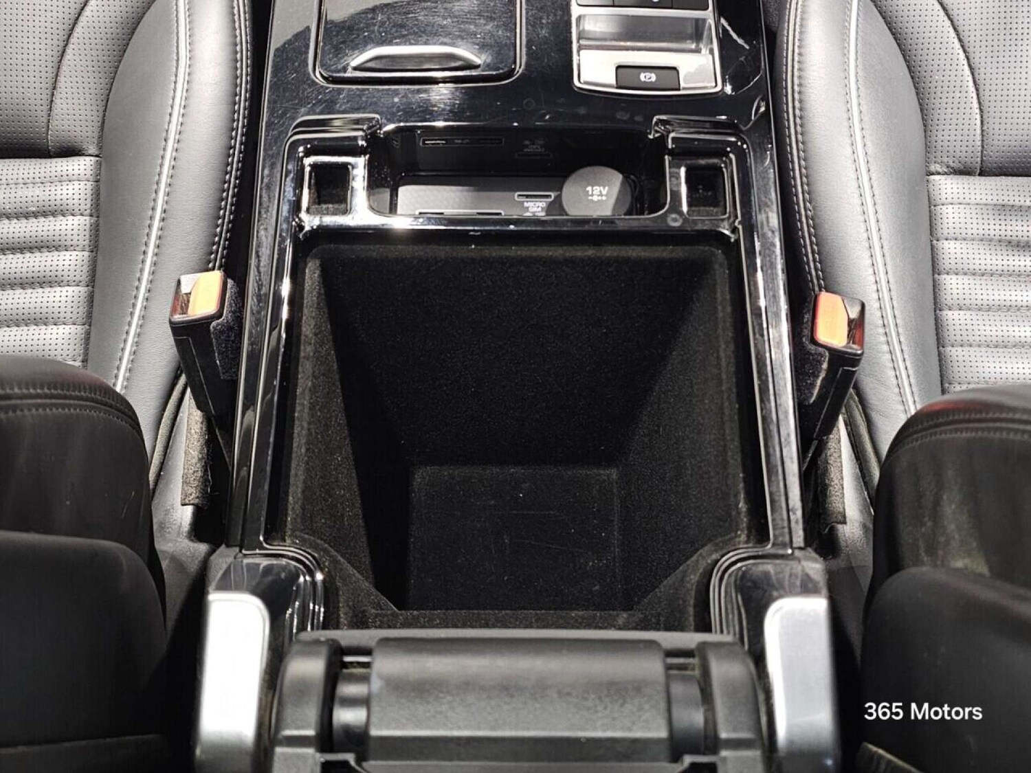 Used Land Rover Discovery 2020 for sale - 78149524: Photo 43