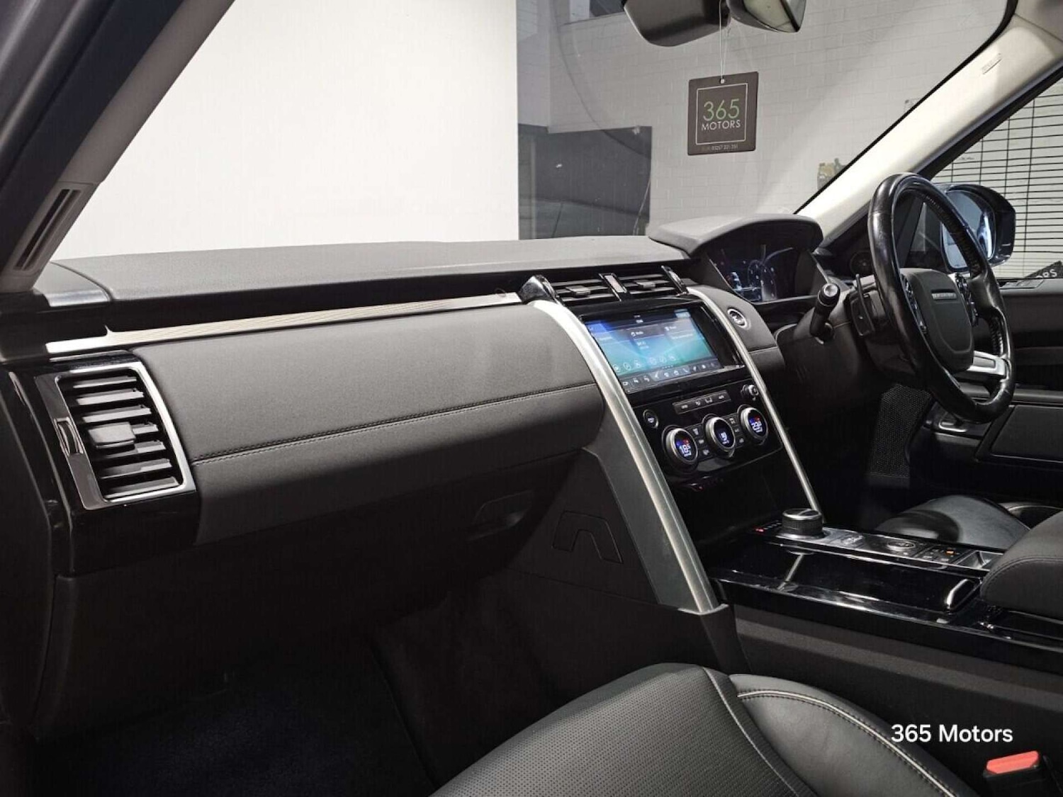 Used Land Rover Discovery 2020 for sale - 78149524: Photo 5