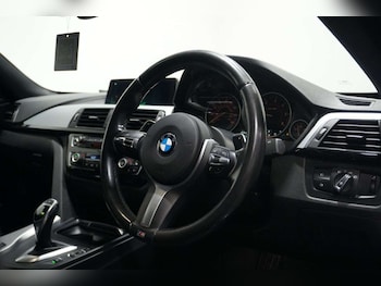 Used BMW 4 Series 2018 for sale - 78149562: Photo