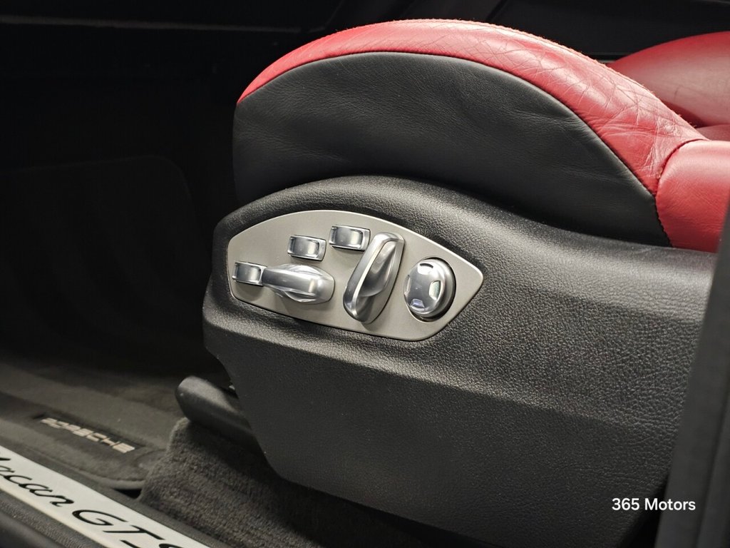 Used Porsche Macan 2017 for sale - 76979365: Photo 22