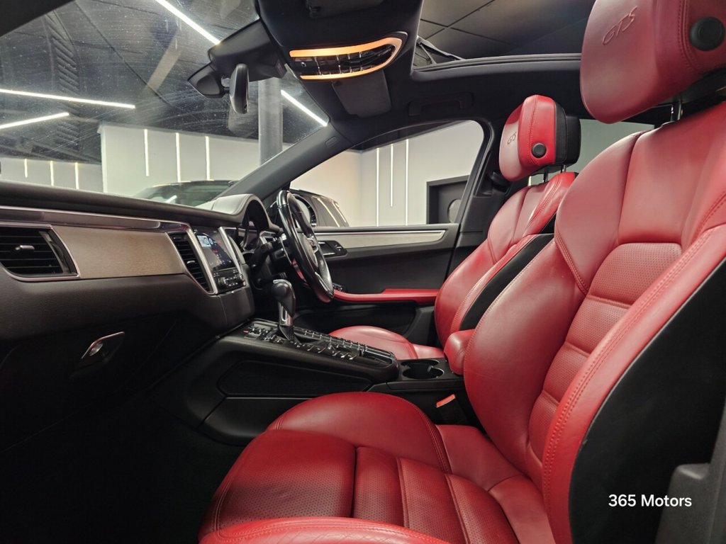 Used Porsche Macan 2017 for sale - 76979365: Photo 23