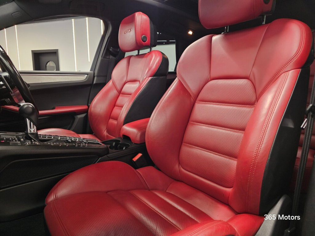 Used Porsche Macan 2017 for sale - 76979365: Photo 24