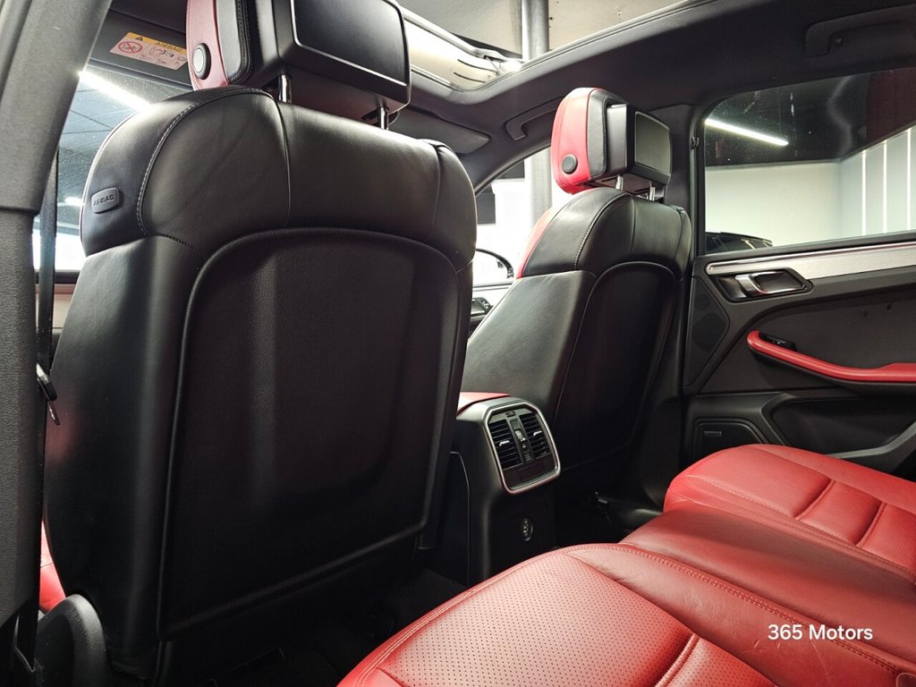 Used Porsche Macan 2017 for sale - 76979365: Photo 26